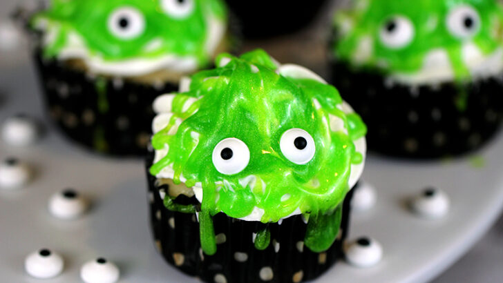 Slimy Monster Cupcakes