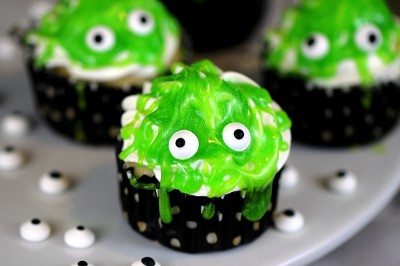 monster cupcakes