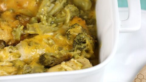 Slow Cooker Broccoli and Cheese Chicken Recipe