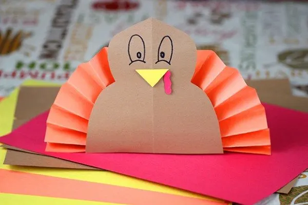 construction paper turkey
