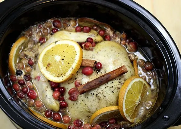 slow cooker holiday chicken