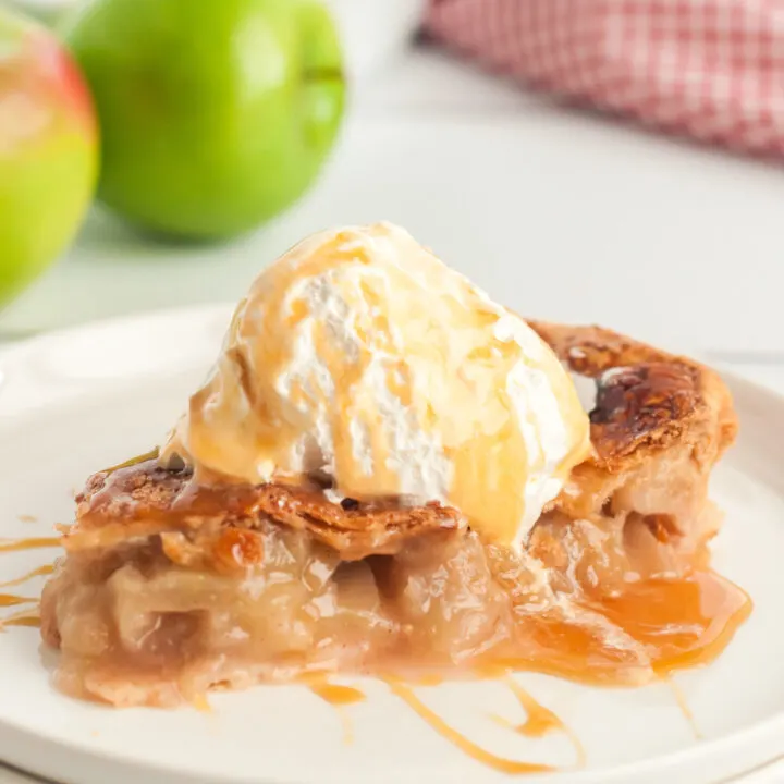 gorgeous slice of apple pie topped with vanilla ice cream