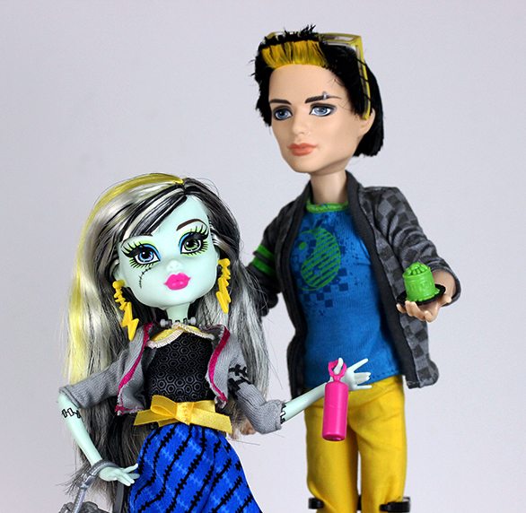 monster high dolls