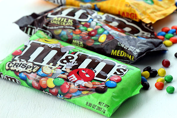 Commercial - Crispy M&M (2) 