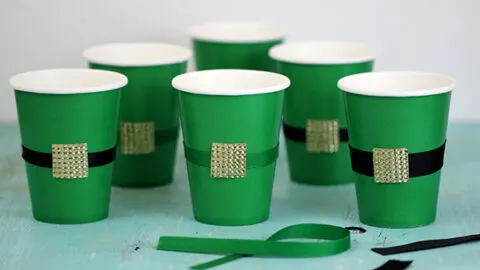 St. Patrick's Day Party: DIY Leprechaun Belt Cups
