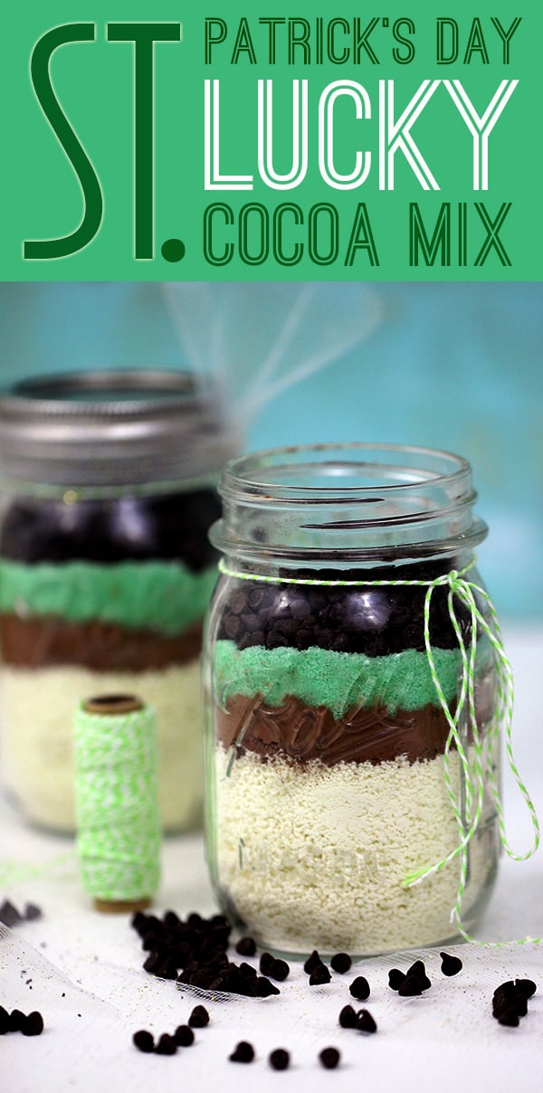 Share "luck" this St. Patrick's Day with these seriously easy DIY hot cocoa jar gifts. 