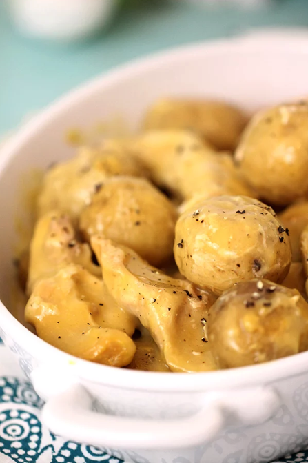 Chicken and Potatoes Made in the Slow Cooker. Creamy, easy and delish. 