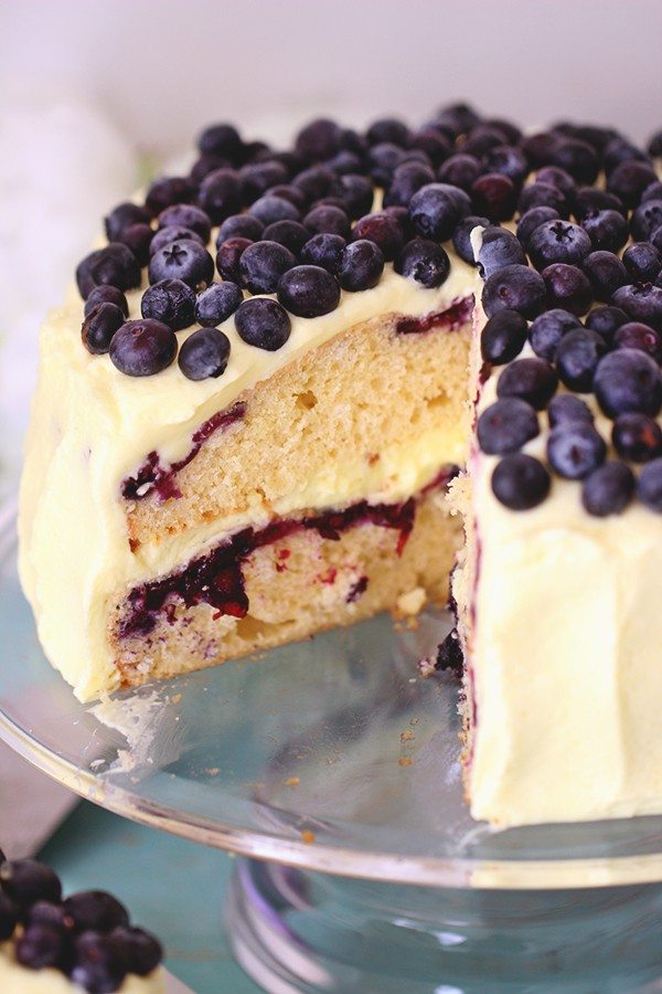 Easy Blueberry Cake with Whipped Lemon Frosting | Cutefetti