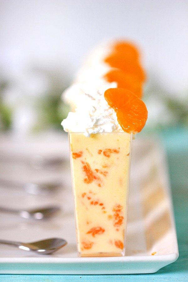 Easy Mandarin Orange Dessert Comes Together with 3 Ingredients | Cutefetti