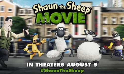 Get ready for the upcoming Shaun the Sheep movie release with this adorable sheep make out of veggies to top mini pizzas with!