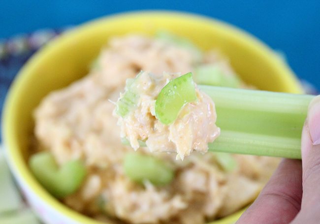 Craving unique - but EASY lunches or snacks? Check out this 4 ingredient buffalo chicken salad!