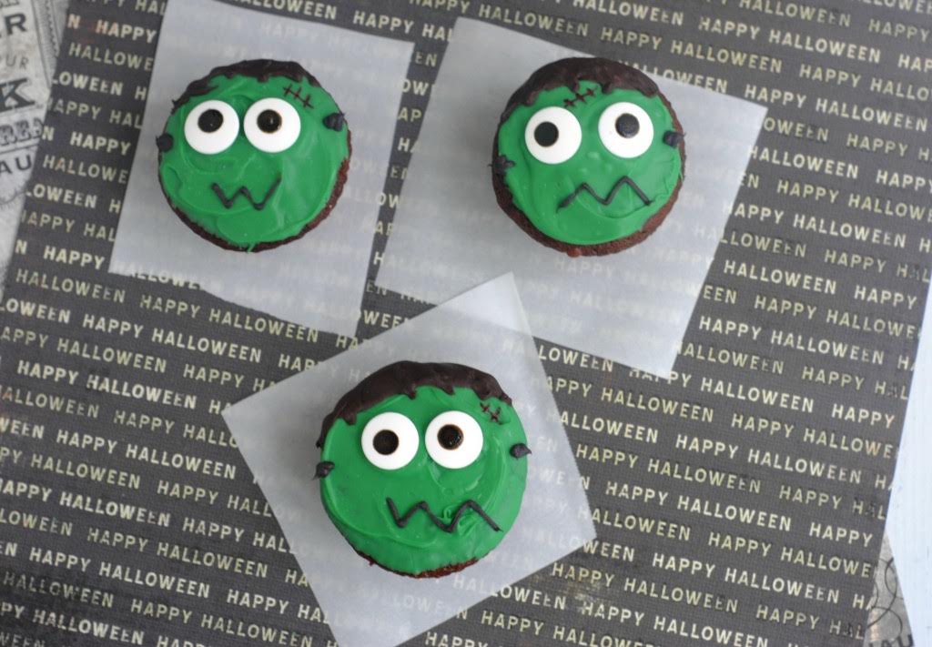 37 Spooktacular Halloween Treats with Candy Eyes Cutefetti