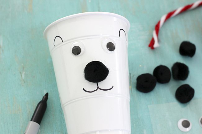 These are the cutest! So easy! Make DIY Polar Bear Cups. Perfect for the Norm of the North movie party themes.