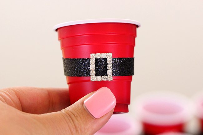 Super Adorable DIY Mini Santa's Belt Cups