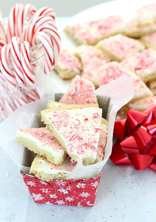 Delicious peppermint bark that will blow your mind.