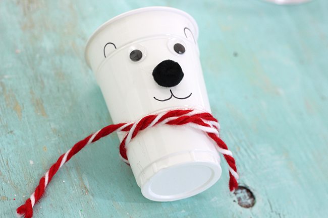 These are the cutest! So easy! Make DIY Polar Bear Cups. Perfect for the Norm of the North movie party themes.