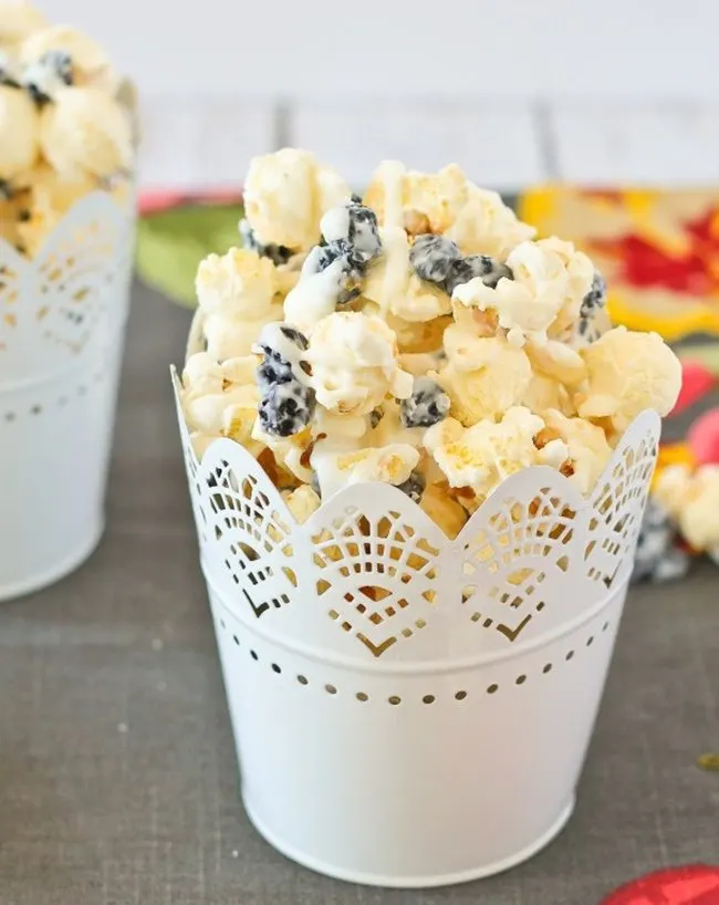 blueberries-and-cream-popcorn-rachel cooks