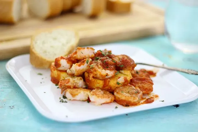 Fancy dinner in 20 minutes? Chew on this! Make New York Style Shrimp Dinner with Polenta!