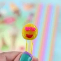 DIY Emoji Paper Clips. Easy to make and cheap just using kid's clay dough and paper clips.