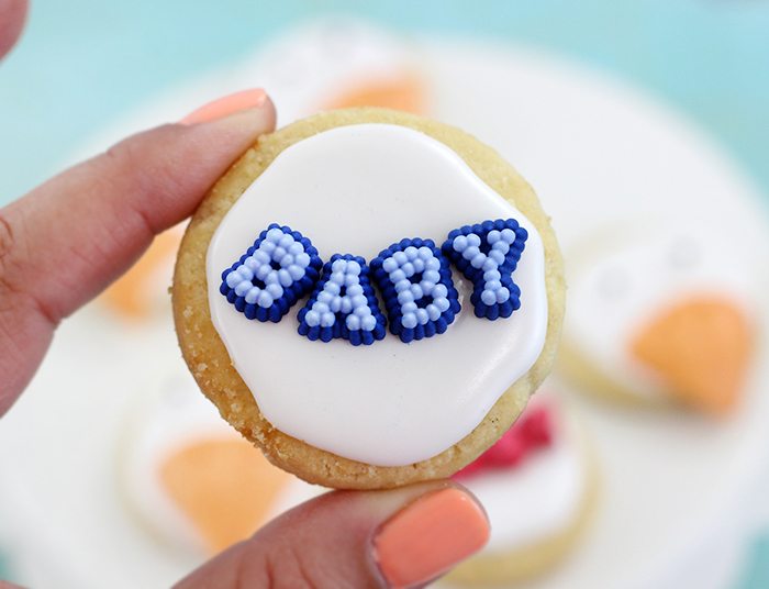 Stork Cookies. So cute! Perfect for celebrating the upcoming STORKS movie or for baby shower treats.