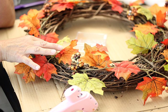 Mickey Halloween Wreath DIY. Copy Cat from Disney World, Mickey's Not So Scary Halloween Party.