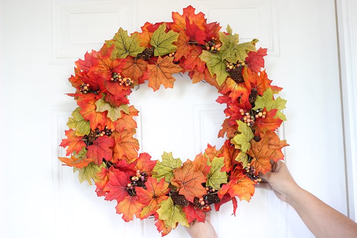 Mickey Halloween Wreath DIY. Copy Cat from Disney World, Mickey's Not So Scary Halloween Party.