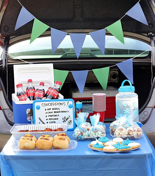 Tailgating Party Ideas on a budget. With a little DIY and fun inspired foods, you can create the best football party right from your vehicle.