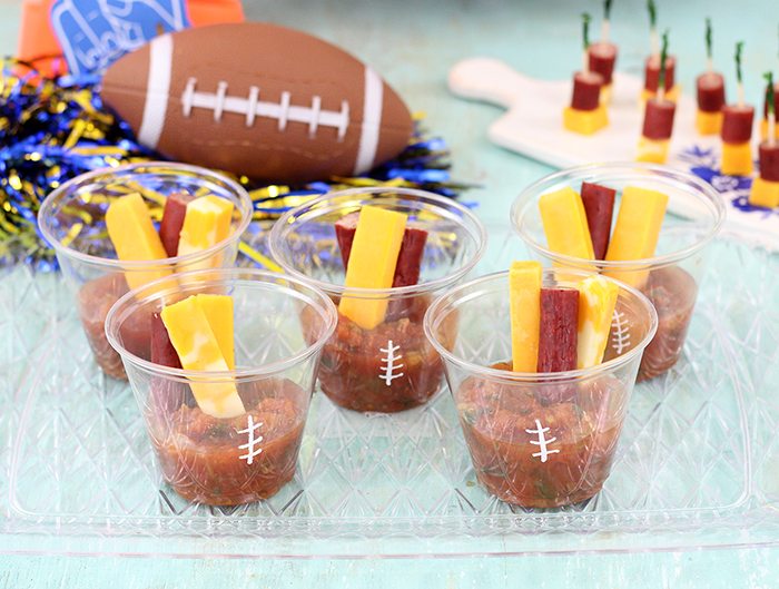 Football Eats and Treats that are easy and delish. Take your next game day to the next level.