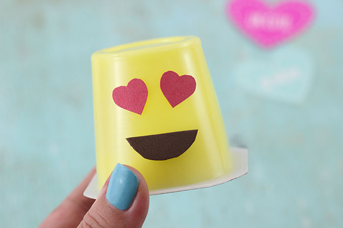 Emoji Pudding Cups, a super cute way to make snack time fun.