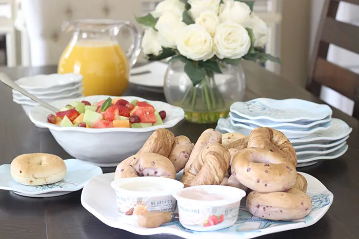 How to Host Brunch. Simple & Elegant Serving Ideas. Fresh Fruit Salad to Mini Egg Muffins. Yum. 