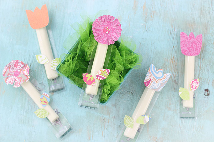 String Cheese Flowers. Click to see how these cute flower treats are made. They'll make snack time extra fun in just minutes. 