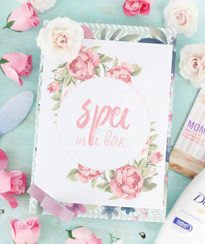 Spa in a box. Such an easy diy gift idea. Get a free printable for easy gifting.