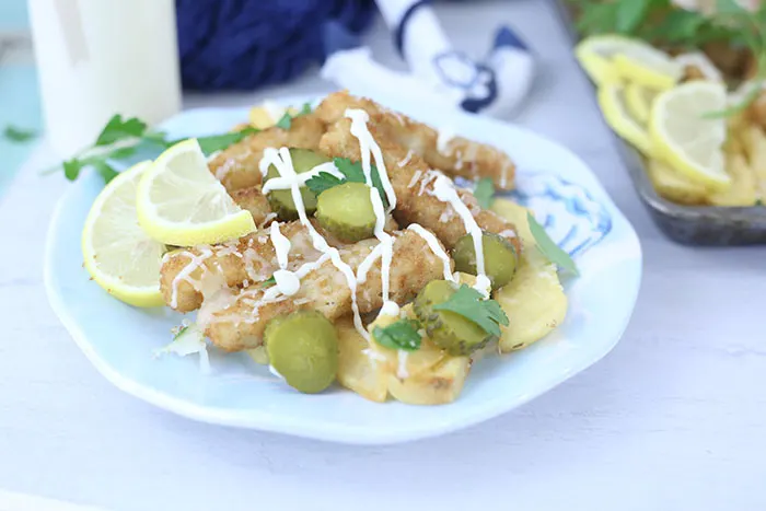 Fish & Chips Sheet Pan Nachos. Yummy flavor combo that you HAVE to try.