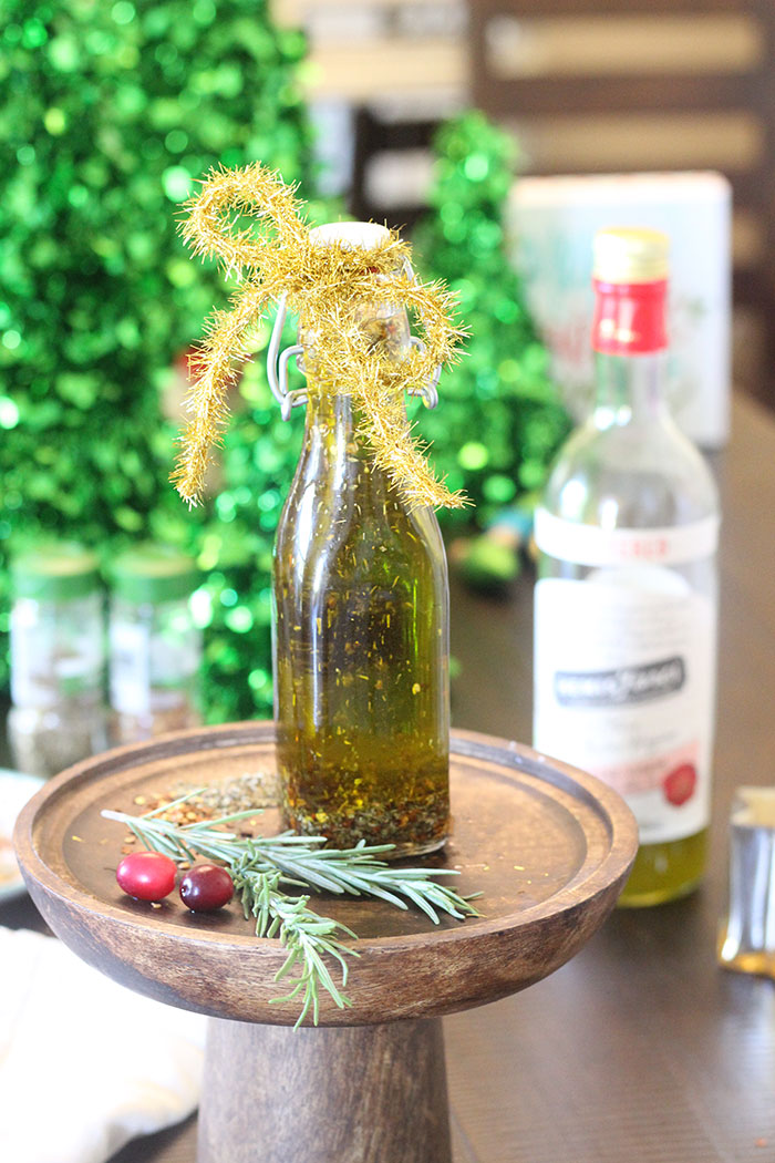 DIY Herbed Olive Oil Gifts Cutefetti