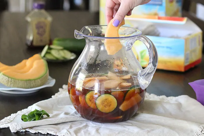how to make homemade fruit iced tea