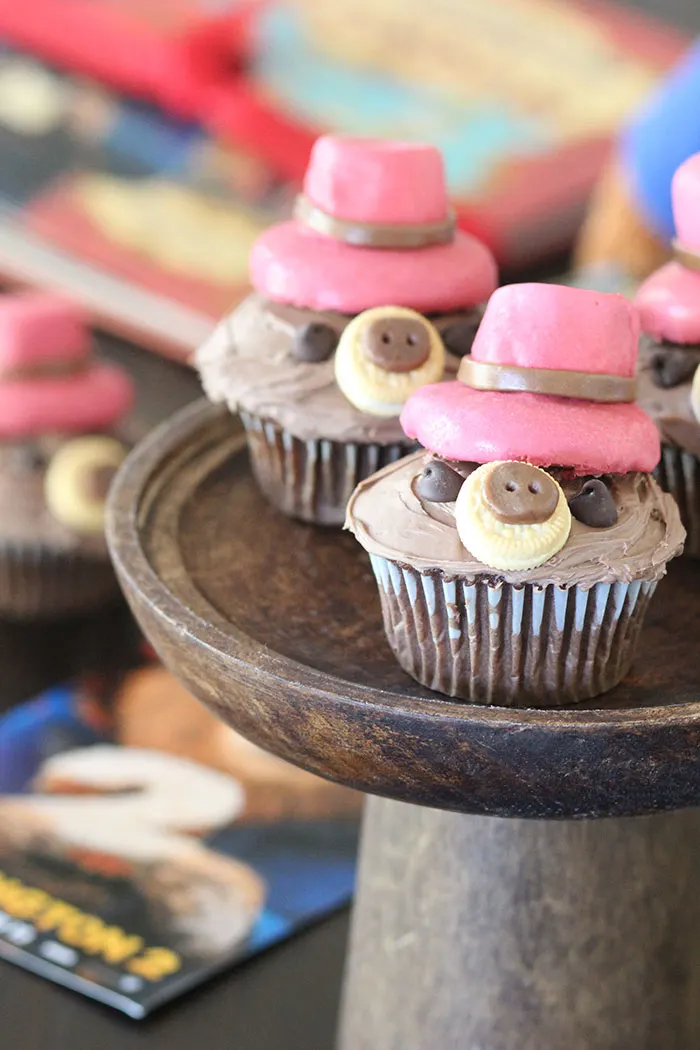 Paddington Cupcakes. Cute bear cupcakes for parties. 