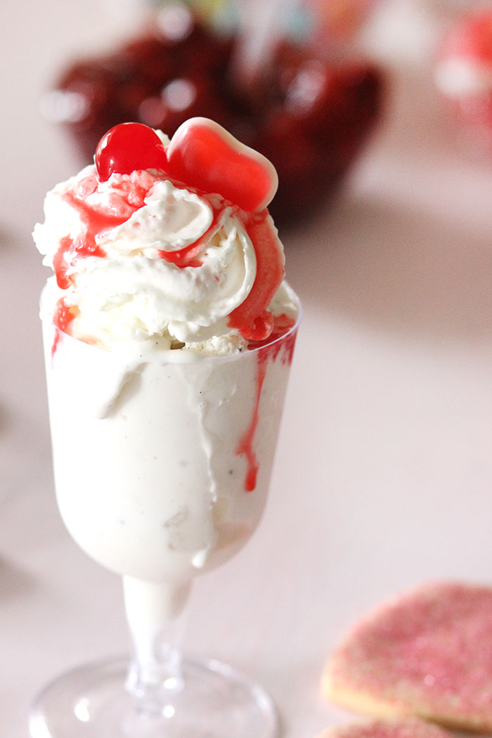 DIY Valentine's Day Ice Cream Bar