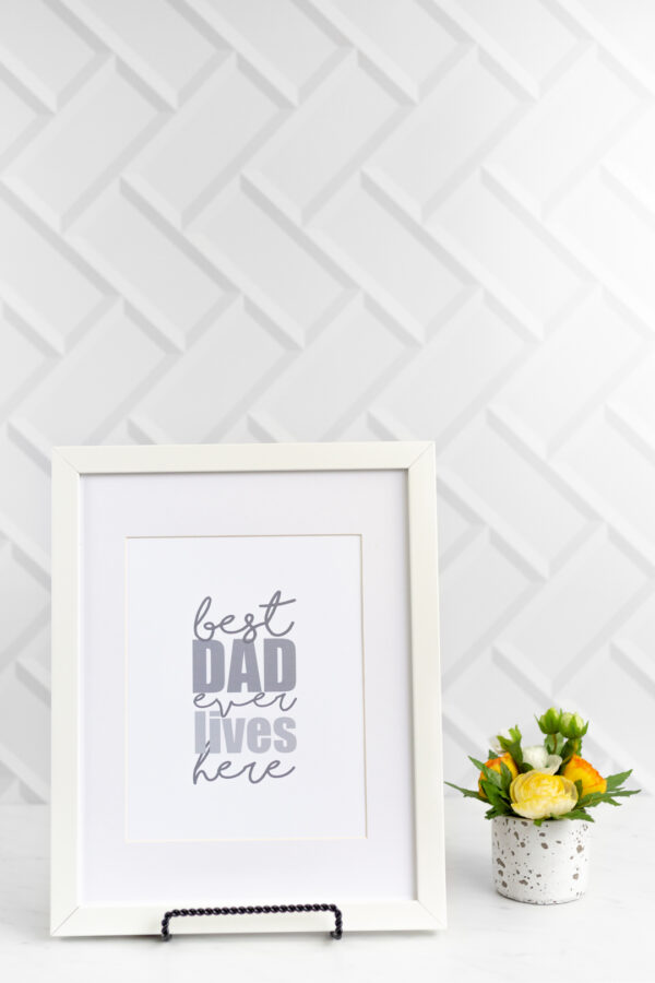Celebrate How Incredible Dad Is with Printable Wall Art