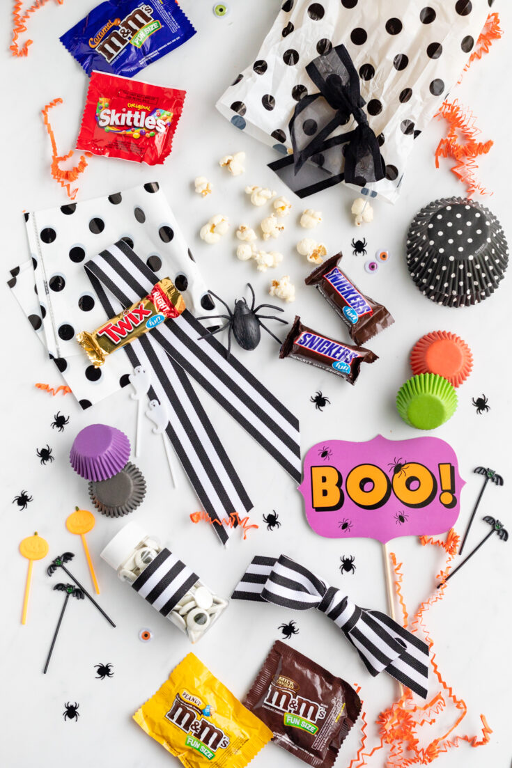 How to Make a Halloween Gift Basket for Booing | Cutefetti