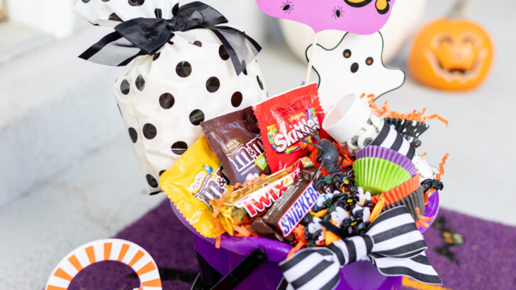Boo! Here's How to Make a Booing Gift Basket