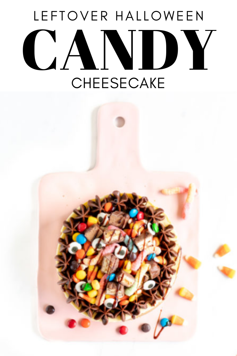 Leftover Halloween Candy Cheesecake recipe. SO stinkin easy.