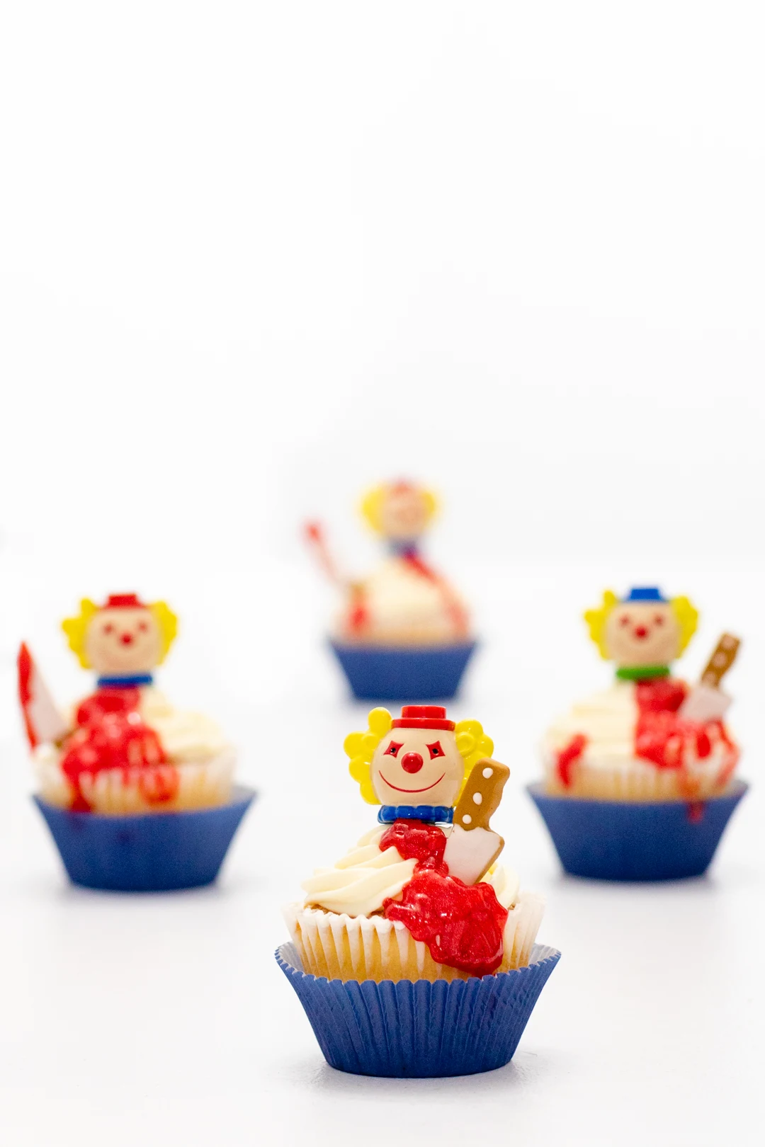 Killer Clown Cupcakes. Perfect for Halloween.