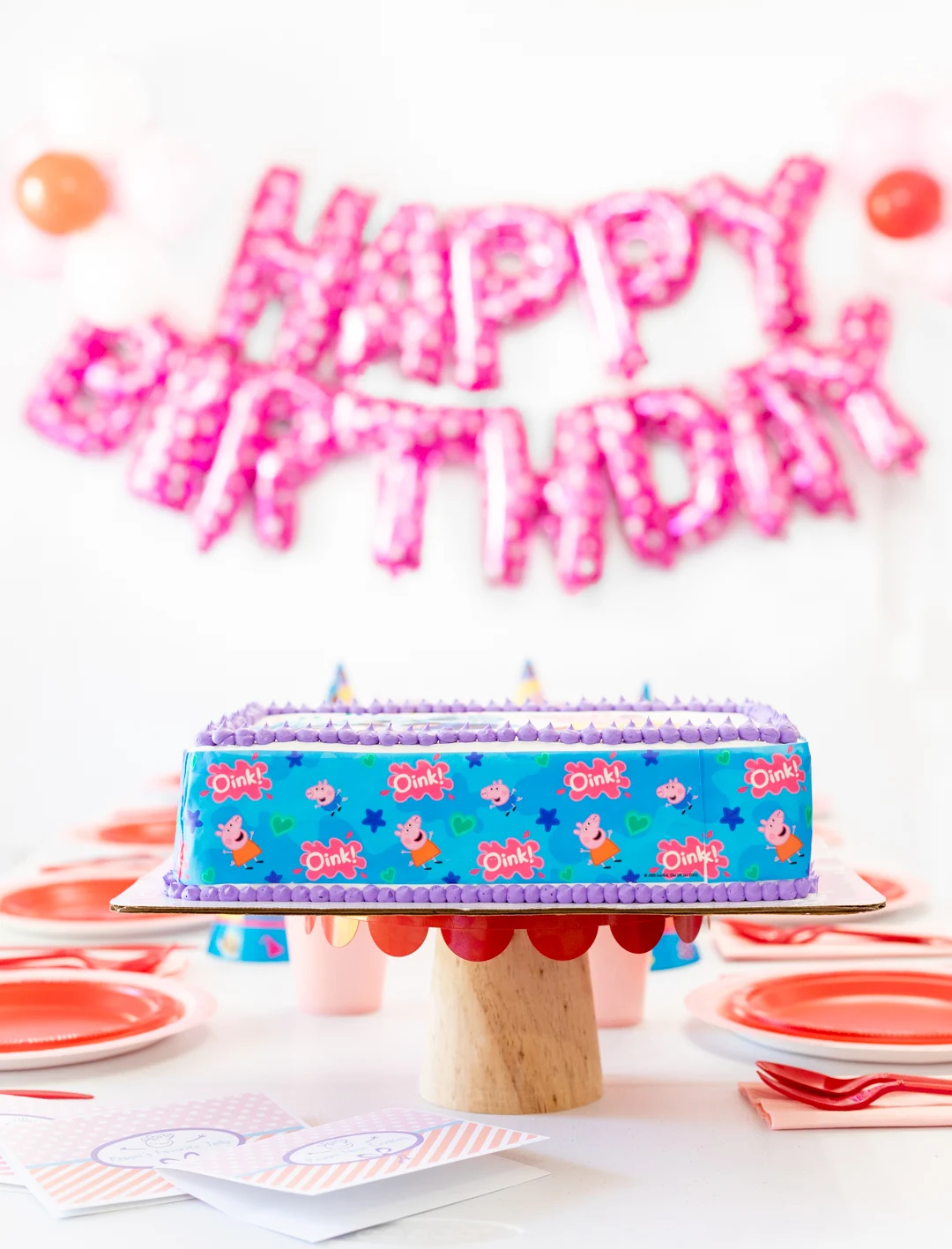 Peppa Pig ice cream cake birthday party