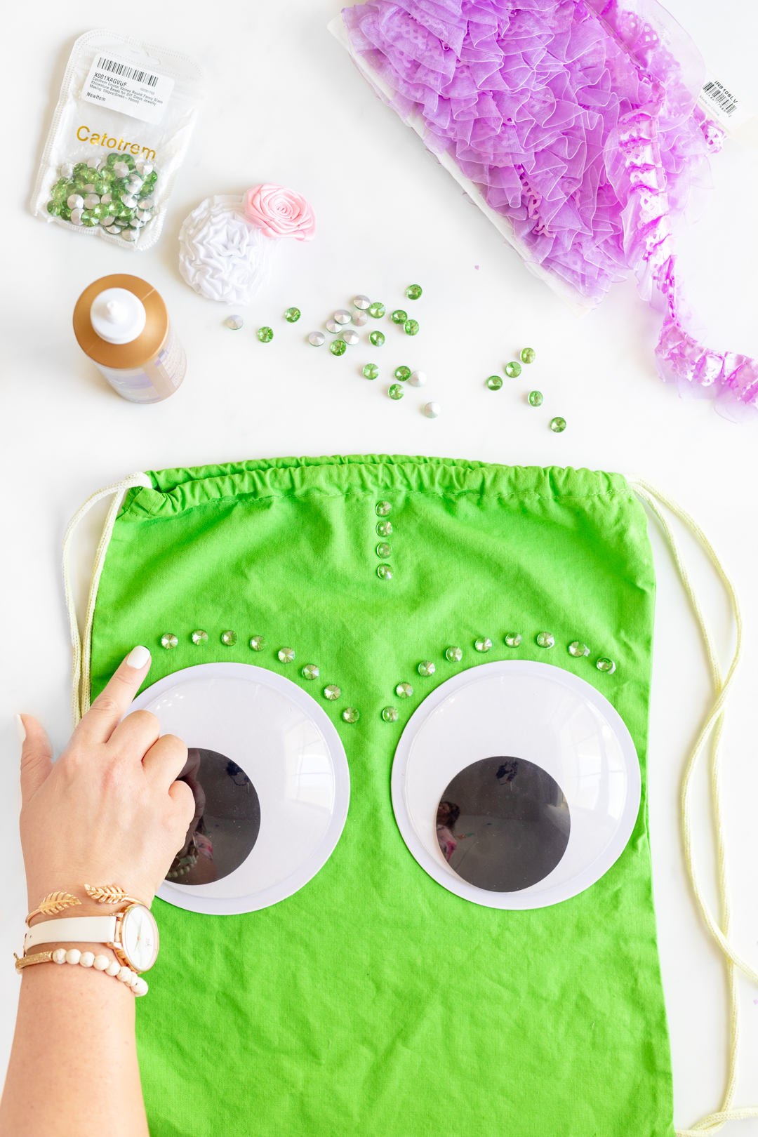 chameleon backpack craft project