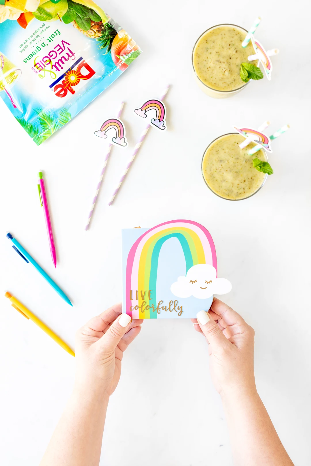 Live colorfully notepad with rainbow