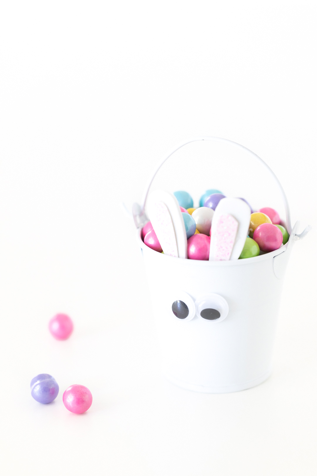 candy filled mini bunny pail