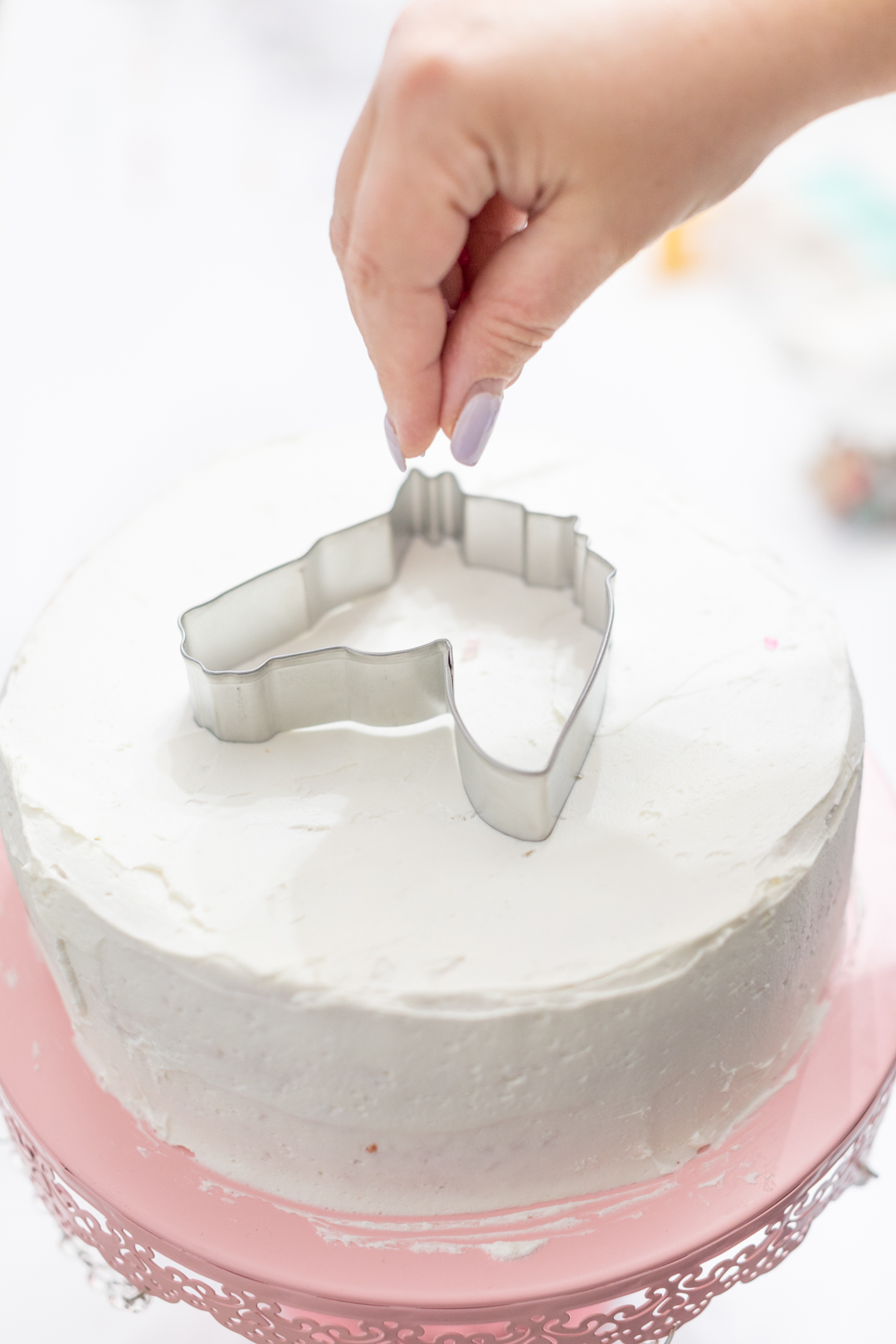 Pink Horse Cake DIY with sprinkles and cookie cutter