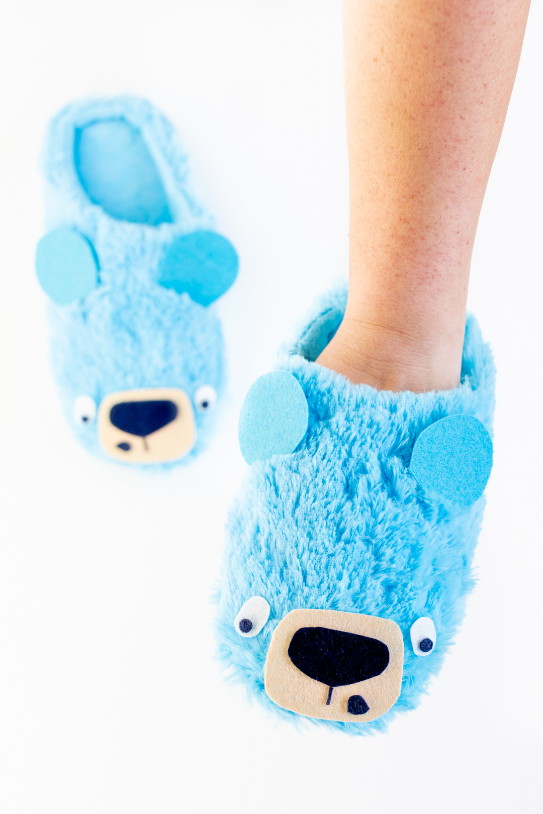 DIY Felt Slippers | Kitty Design – Joe's Toes US