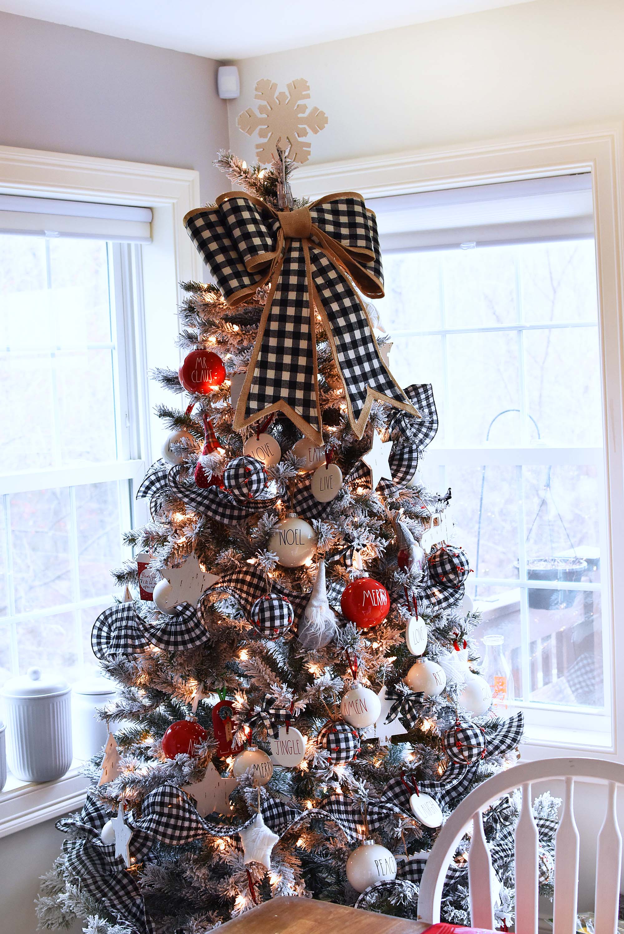 farmhouse christmas tree with buffalo plaid decor