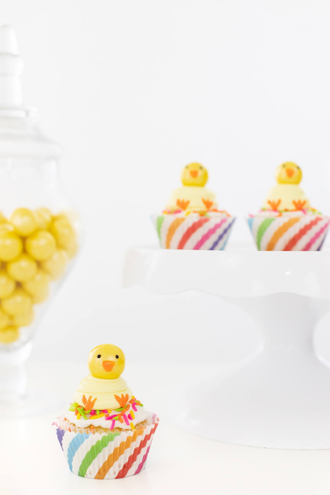 baby chick cupcakes